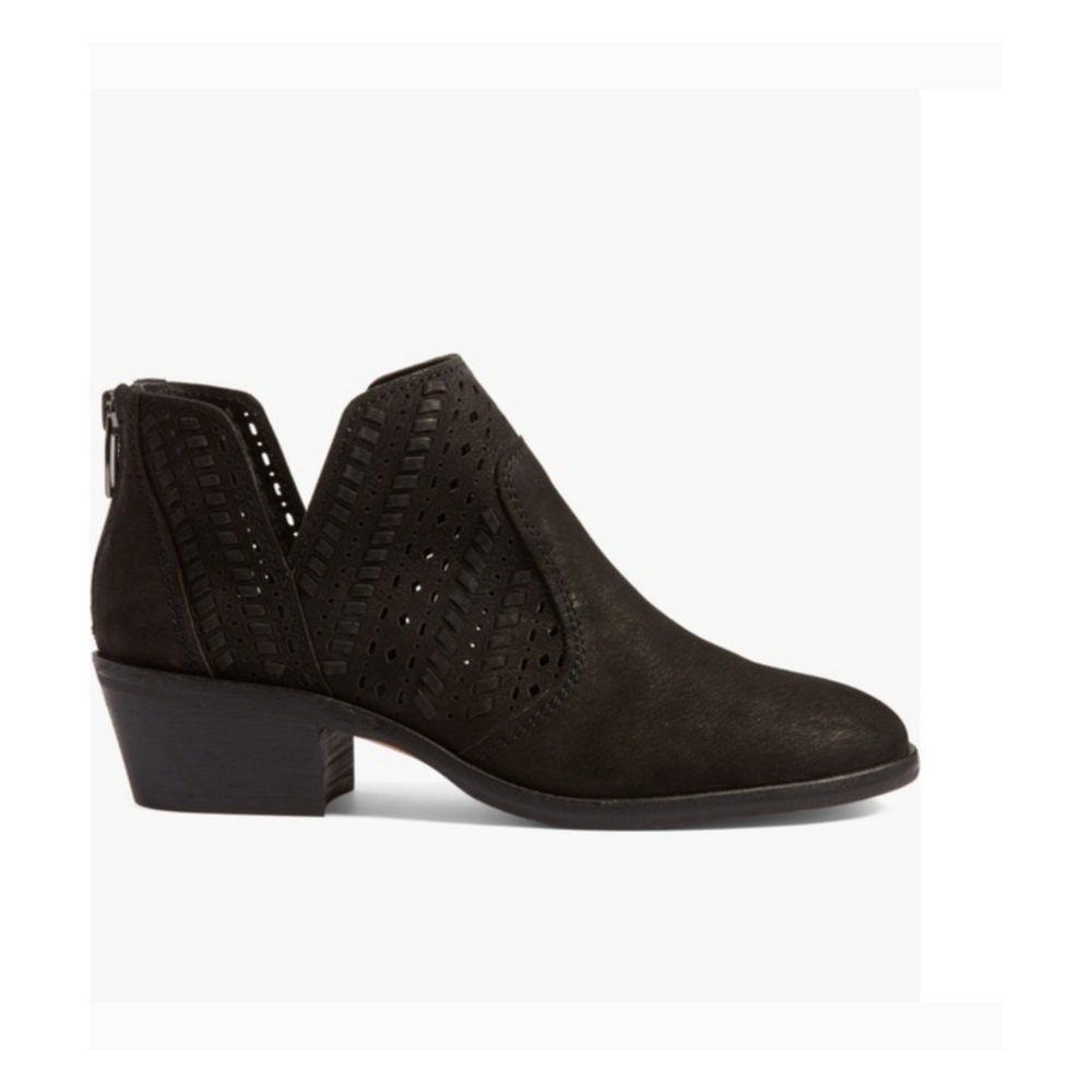 Vince Camuto Prasata Black Suede Laser Cut Ankle Booties Women's Size 6.5